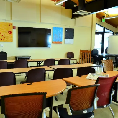 library-meeting-room-sq.webp