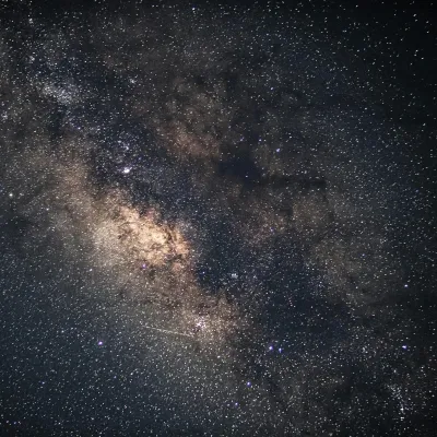 perseid-milky-way-pexels-ian-panelo-21633313-sq.webp