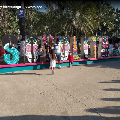 santiago-sayulita-web-pic-sq.webp