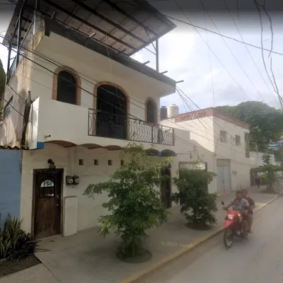 santiago-village-of-sayulita-from-google-2-sq.webp