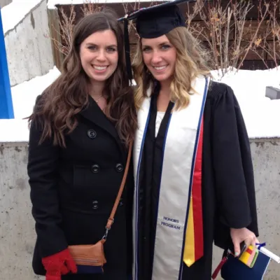 scholarship-2-sq.webp
