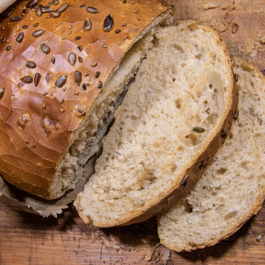 sourdough-pexels-magda-ehlers-pexels-1586947-500x500.webp
